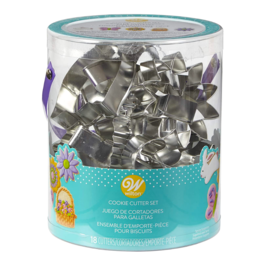 JEU DE 18 EMPORTE-PIÈCES WILTON - PÂQUES