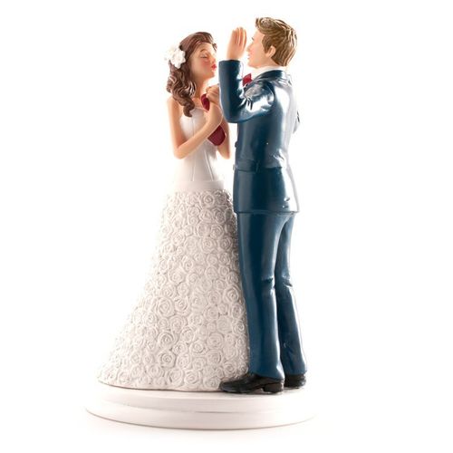 FIGURINE POUR GTEAU COUPLE BRAS LEVS